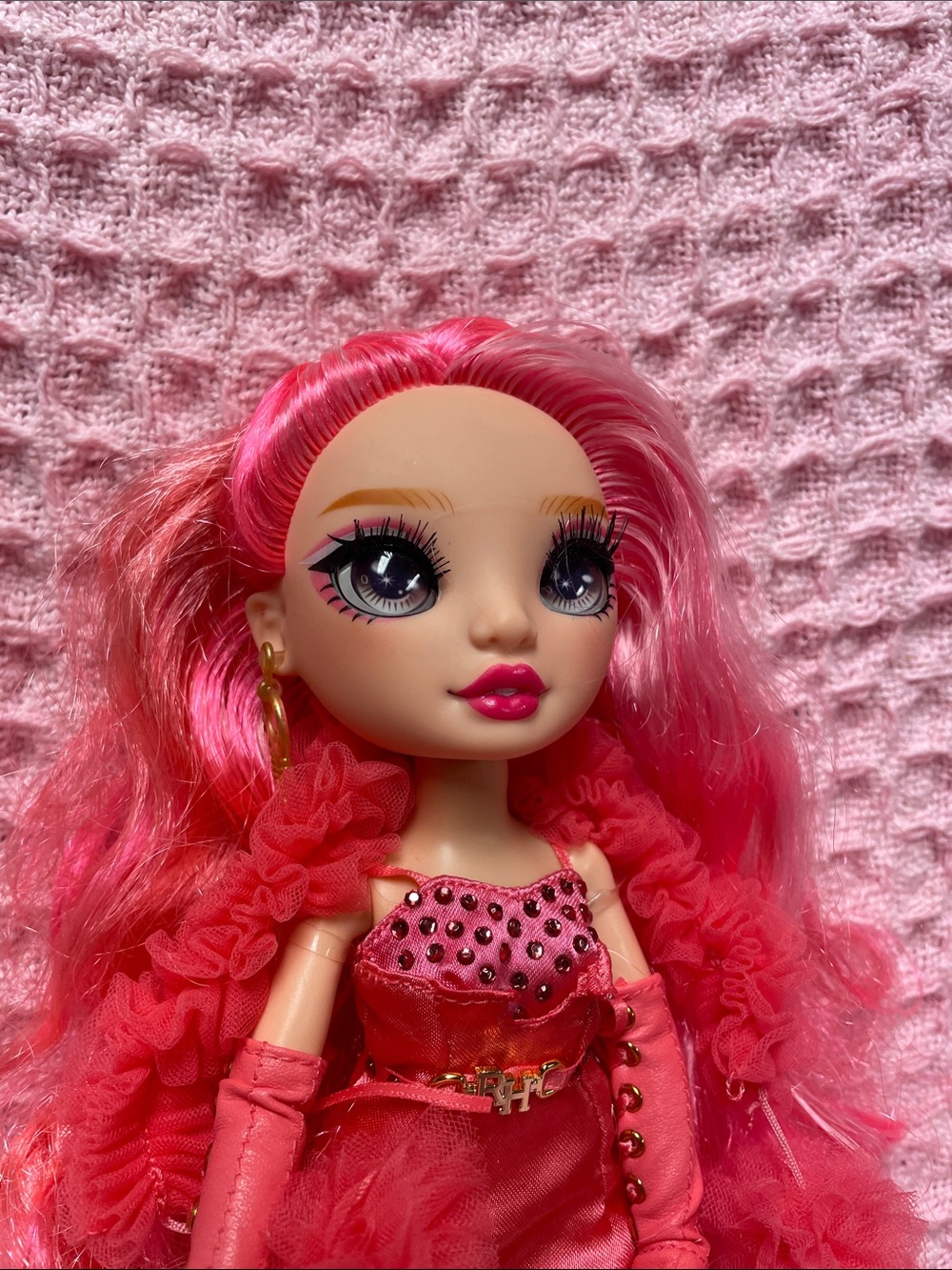 Rainbow High -  Stella Monroe Fashion Doll with Long hot pink hair.
